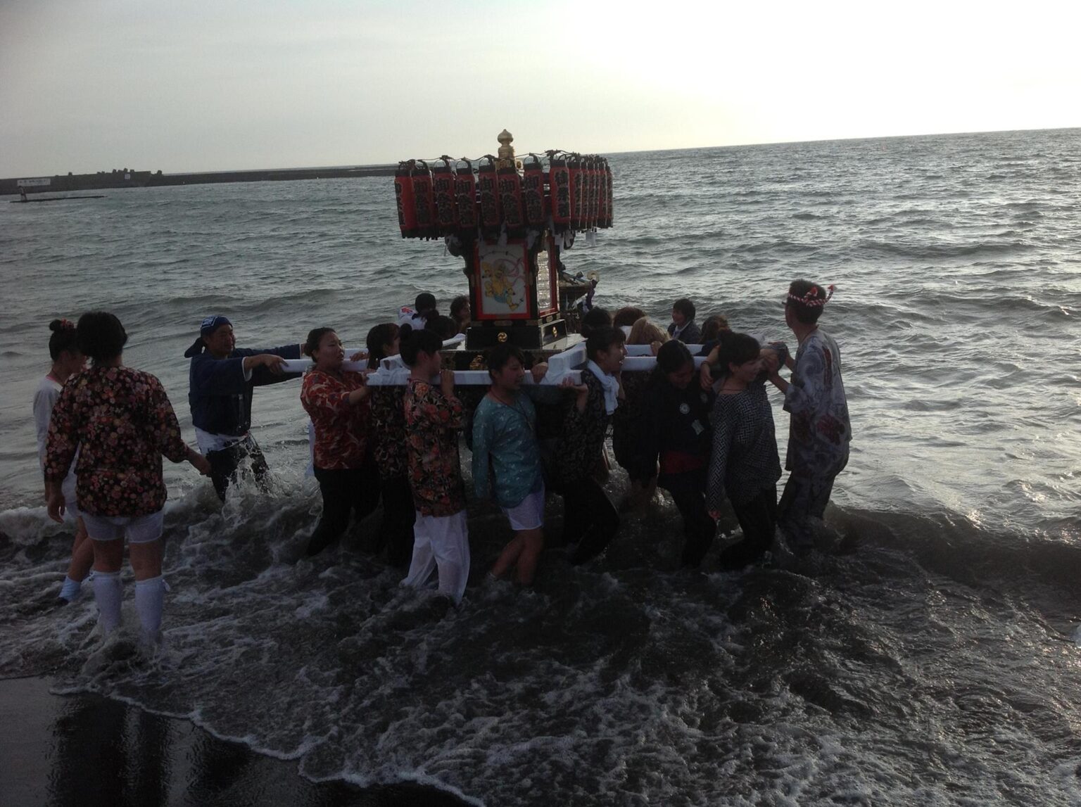 日本史と天皇の特殊性