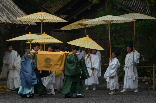 欠史八代と大祓詞 伊勢神宮内宮内宮「奉幣の儀」ー伊勢志摩.comより