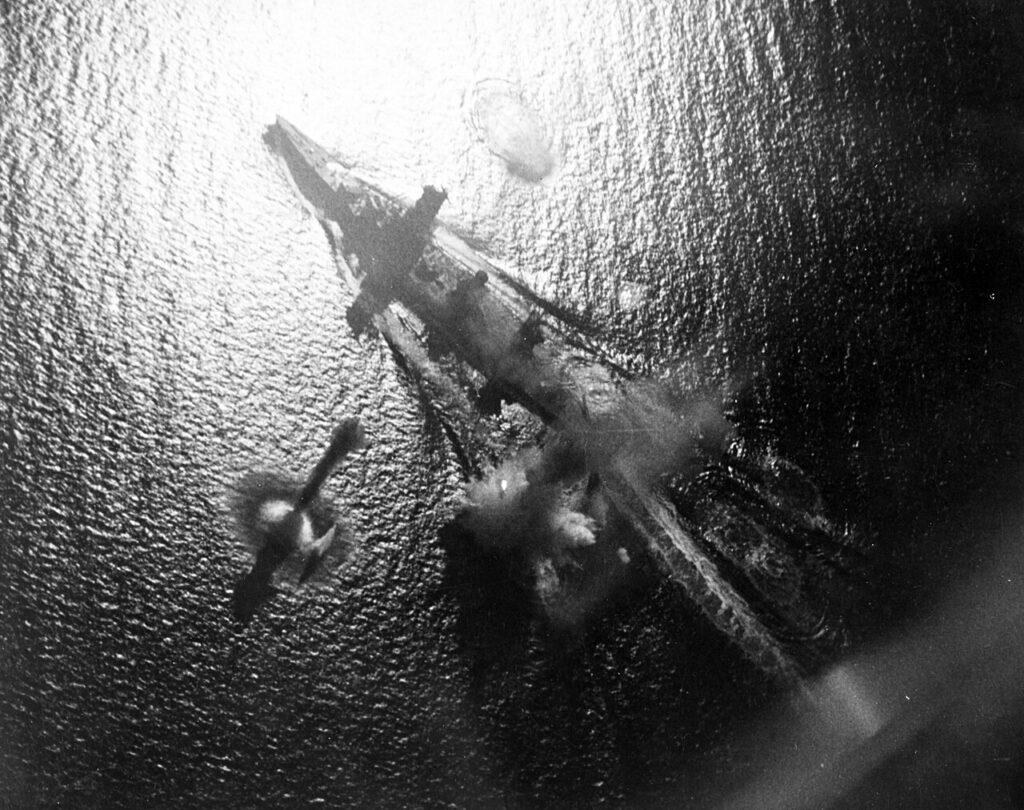 レイテ沖海戦時の山城　wikiより