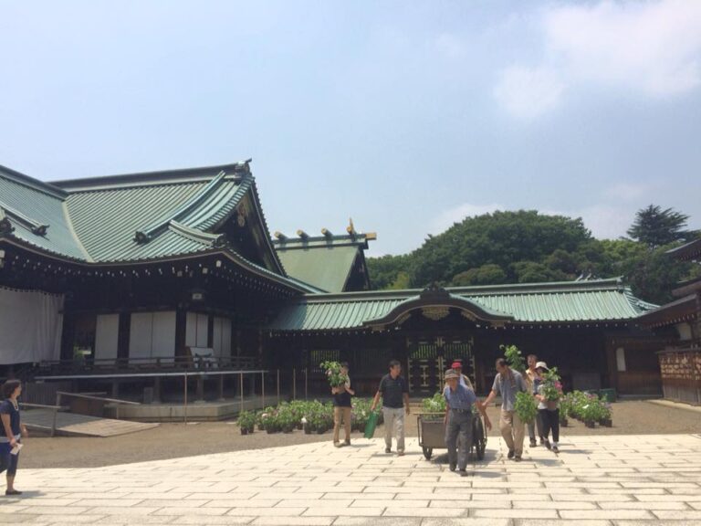 靖国神社