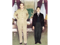 昭和天皇とマッカーサー