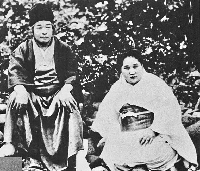 出口王仁三郎の予言 出口王仁三郎、妻の出口すみ