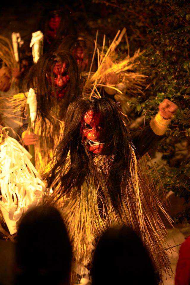 武内宿禰伝承最北端 真山神社 ナマハゲ発祥の地 武内宿禰伝承最北端の神社はこの真山神社であろう。男鹿半島はナマハゲ発祥の地でもある。