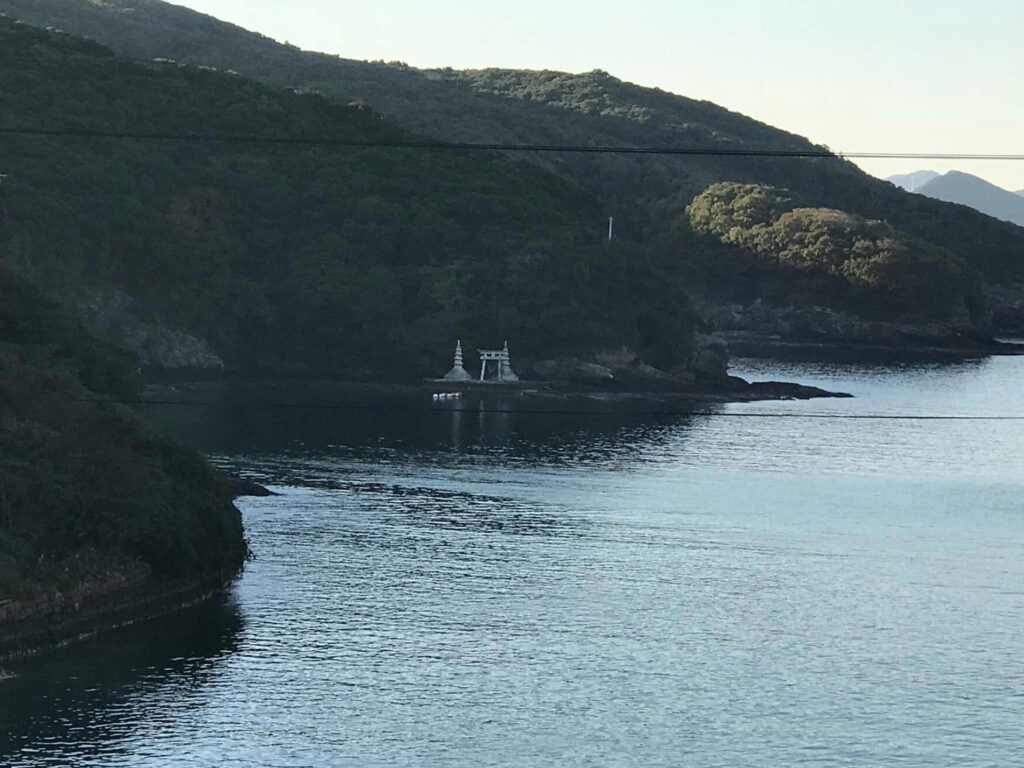 対馬　赤島付近