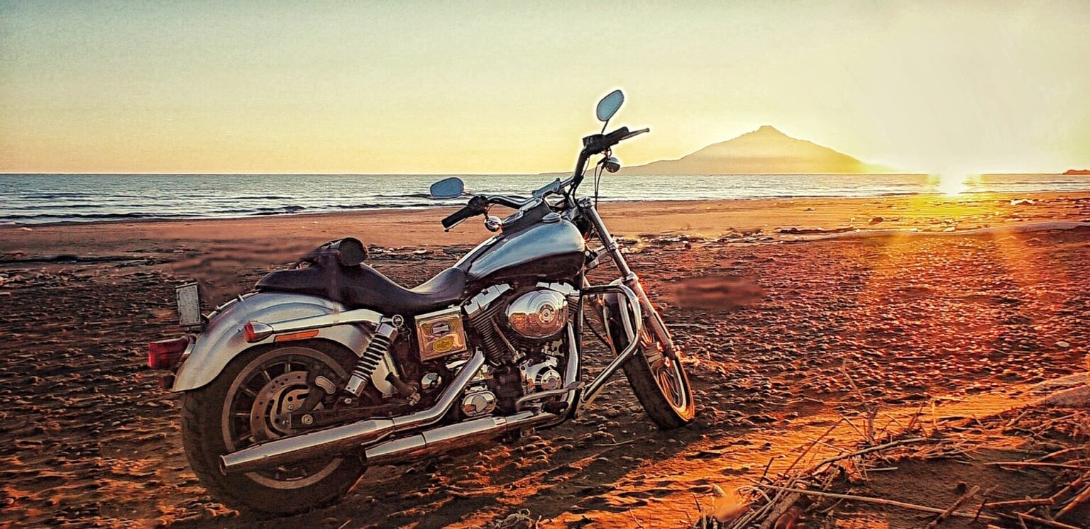 企業利益追求と個人の幸福度が逆行する世界