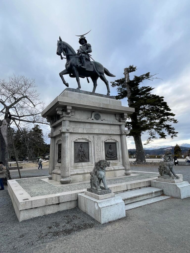 青葉城 浦安宮/護国神社 伊達政宗はやはり恐ろしい男か? 青葉城 浦安宮/護国神社