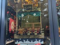 赤坂氷川の山車とはりこみくじ