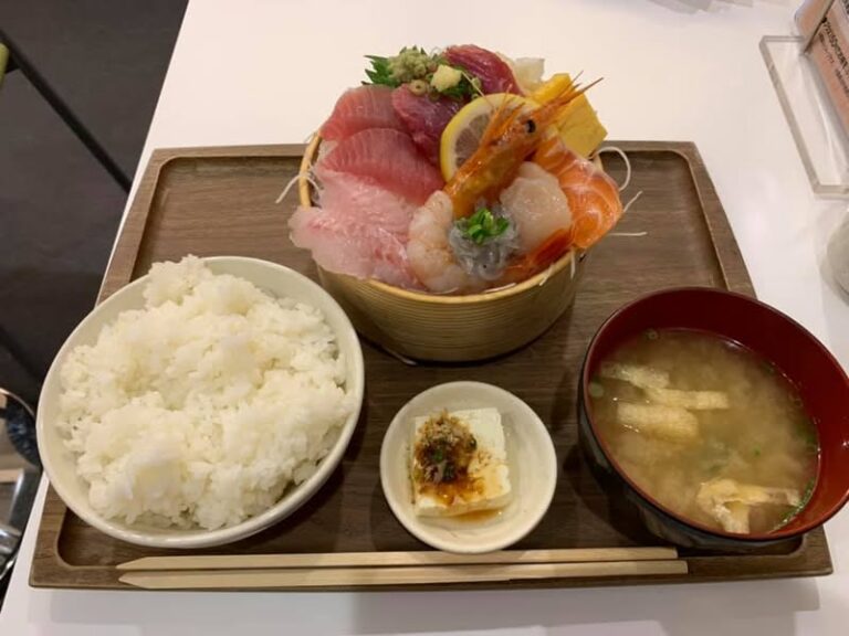 草加駅 魚力食堂