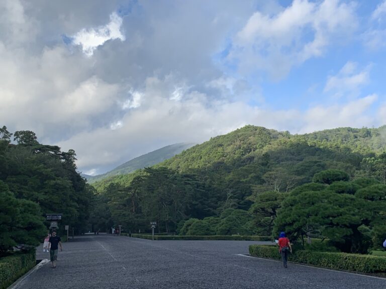 伊勢神宮 内宮参道